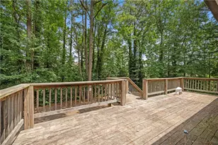 2382 Peachwood Cir NE, Atlanta, GA 30345 - Photo 22
