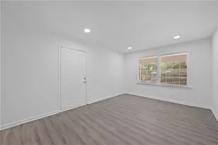 2382 Peachwood Cir NE, Atlanta, GA 30345 - Photo 4
