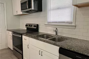 2153 Burroughs Ave SE, Atlanta, GA 30315 - Photo 2