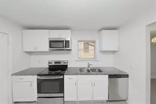 2153 Burroughs Ave SE, Atlanta, GA 30315 - Photo 4