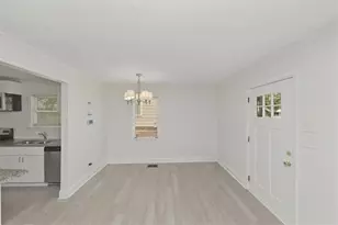 2153 Burroughs Ave SE, Atlanta, GA 30315 - Photo 8