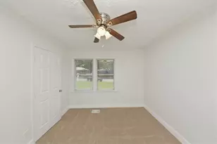 2153 Burroughs Ave SE, Atlanta, GA 30315 - Photo 14