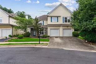 1366 Brookhaven Village Cir NE, Atlanta, GA 30319 - Photo 40