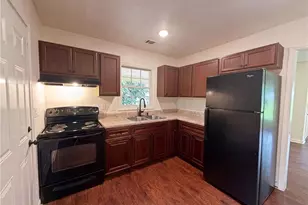 856 Glenway Dr, Atlanta, GA 30344 - Photo 2