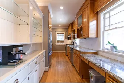 638 Moreland Avenue NE, Atlanta, GA 30307 - Photo 8