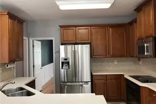 1917 Barrett Knoll Cir, Kennesaw, GA 30152 - Photo 8