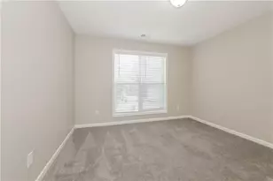 770 Millstone Dr, Jonesboro, GA 30238 - Photo 8