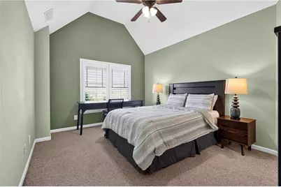 4526 Meadowland Way, Flowery Branch, GA 30542 - Photo 32