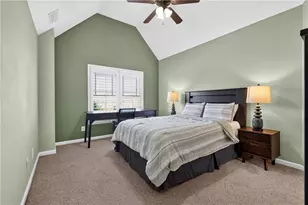 4526 Meadowland Way, Flowery Branch, GA 30542 - Photo 32