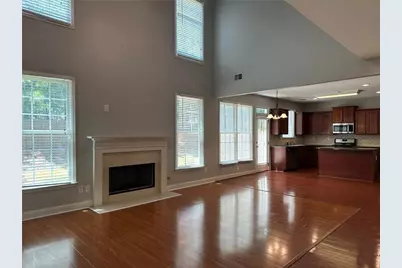 669 Maple Grove Way, Marietta, GA 30066 - Photo 2
