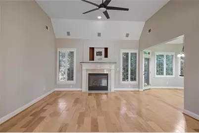 105 Peregrine Way NW, Kennesaw, GA 30144 - Photo 6