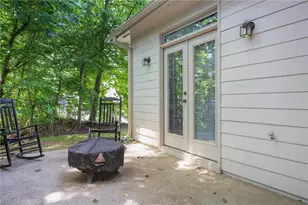 105 Peregrine Way NW, Kennesaw, GA 30144 - Photo 26