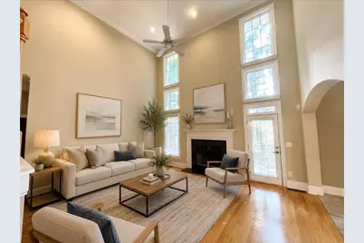455 Wembley Circle, Sandy Springs, GA 30328 - Photo 4