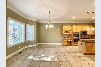 455 Wembley Circle, Sandy Springs, GA 30328 - Photo 12