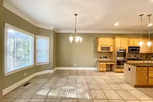 455 Wembley Cir, Sandy Springs, GA 30328 - Photo 12