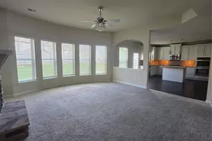 1013 Autumn Dr, Loganville, GA 30052 - Photo 8