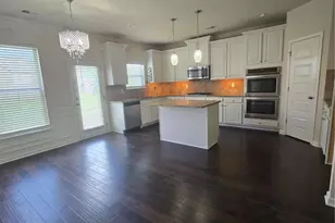 1013 Autumn Dr, Loganville, GA 30052 - Photo 10