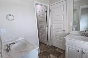 1013 Autumn Dr, Loganville, GA 30052 - Photo 18