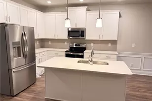 480 Rockfern Ct, Lilburn, GA 30047 - Photo 10