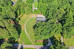 9600 Lakeside Way, Gainesville, GA 30506 - Photo 4