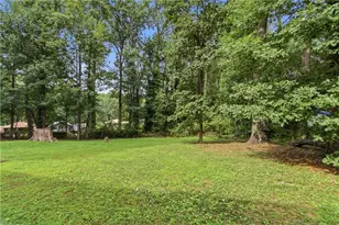1446 Walnut Ridge Way, Stone Mountain, GA 30083 - Photo 28