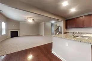 737 Pine Ln, Lawrenceville, GA 30043 - Photo 6