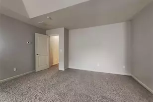737 Pine Ln, Lawrenceville, GA 30043 - Photo 18