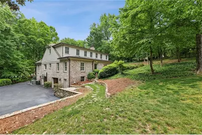 5240 Kenbrook Way, Sandy Springs, GA 30327 - Photo 48