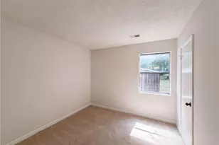 3808 Shane Ct, Ellenwood, GA 30294 - Photo 4
