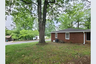 3225 Forrest Hills Drive, Hapeville, GA 30354 - Photo 52
