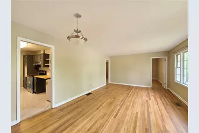 3225 Forrest Hills Drive, Hapeville, GA 30354 - Photo 8
