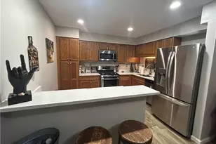 1702 Parkaire Crossing, Marietta, GA 30068 - Photo 10