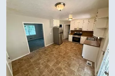 3204 Stanford Circle, Lawrenceville, GA 30044 - Photo 8