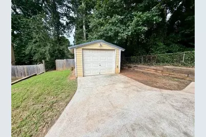 3204 Stanford Circle, Lawrenceville, GA 30044 - Photo 4