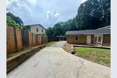 3204 Stanford Circle, Lawrenceville, GA 30044 - Photo 2