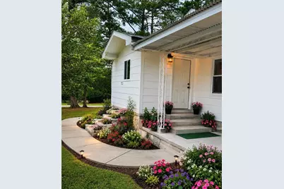 8137 SW Nelson Dr Drive SW, Covington, GA 30014 - Photo 2