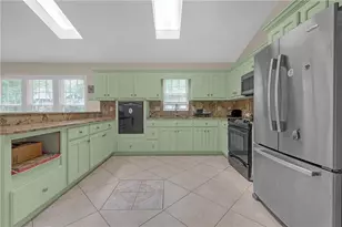 2694 Elmhurst Ct, Kennesaw, GA 30152 - Photo 10