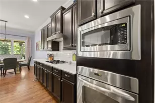 11880 Old Station Pl, Alpharetta, GA 30004 - Photo 8