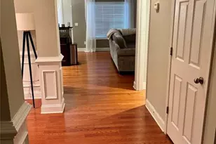 300 Snowgoose Ct, Alpharetta, GA 30022 - Photo 2