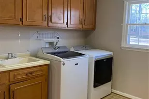 240 W Huntington Rd, Bogart, GA 30622 - Photo 20
