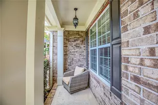 1017 Panoramic Pointe NE, Buford, GA 30518 - Photo 6