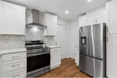 418 Shannon Drive SW, Atlanta, GA 30310 - Photo 8