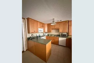 93 Rue Beauregard, Lavonia, GA 30553 - Photo 10