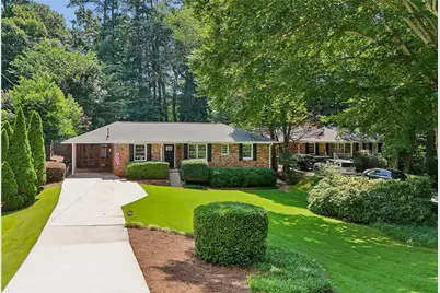 2201 Fairway Circle NE, Brookhaven, GA 30319 - Photo 2
