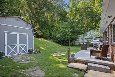 2201 Fairway Circle NE, Brookhaven, GA 30319 - Photo 32