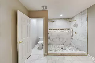 492 Elbridge Dr NW, Atlanta, GA 30318 - Photo 10