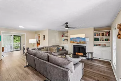 511 Embers Drive SE, Marietta, GA 30067 - Photo 2