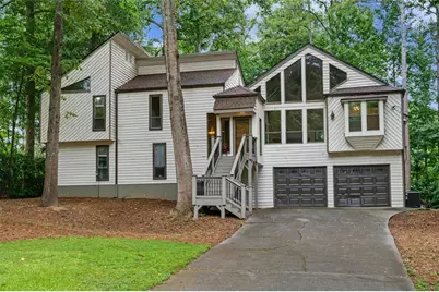 4910 Tremont Drive NE, Marietta, GA 30066 - Photo 4