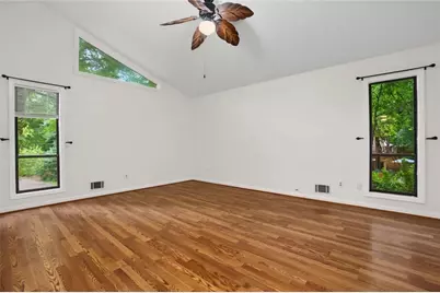 4910 Tremont Drive NE, Marietta, GA 30066 - Photo 18