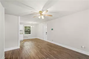 3560 Fairlane Dr NW, Atlanta, GA 30331 - Photo 6